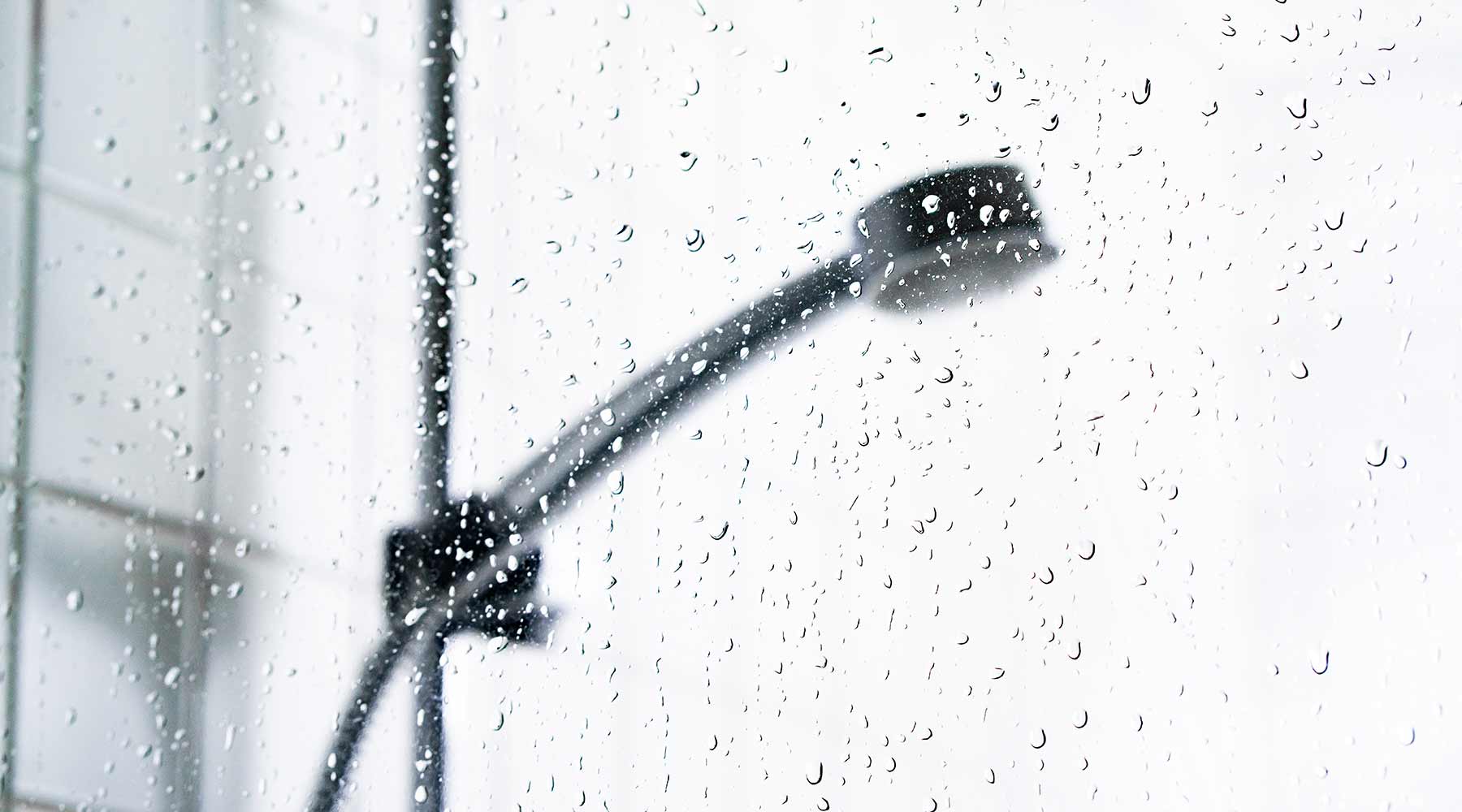 8 Benefits of Applying a Hydrophobic Coating to Shower Glass